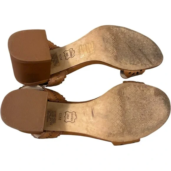 Tory Burch Marguerite Perforated Cutout Floral Chunk Heel Sandals Size 6.5 - Picture 12 of 13